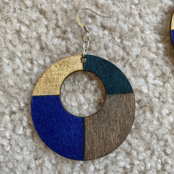 Wood Burned Earrings - Picture 4 of 6